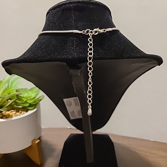 Unbranded Two-Sided Pendant Necklace Ladies Pre-Owned Silver Tone Everyday Gift‎ - Picture 8 of 8